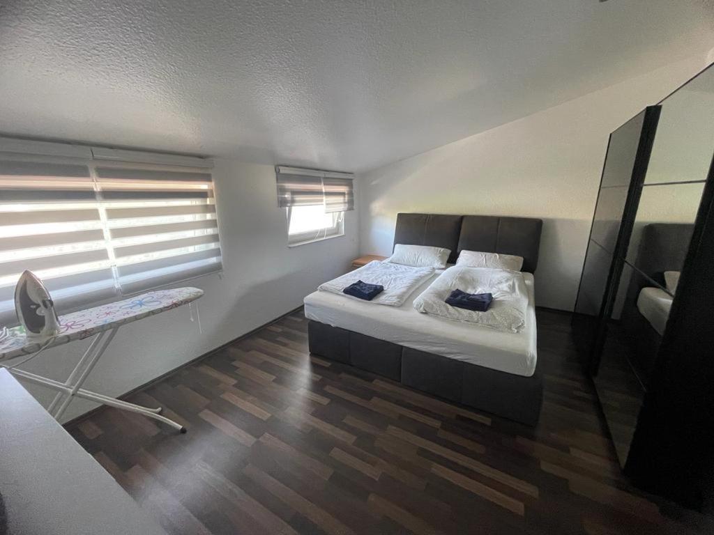 Fairbooking24Private Apartments Nbg Exhibition Ground Room Agancy Nürnberg Exteriör bild